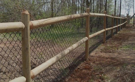 Round Rail Ranch Style Fence